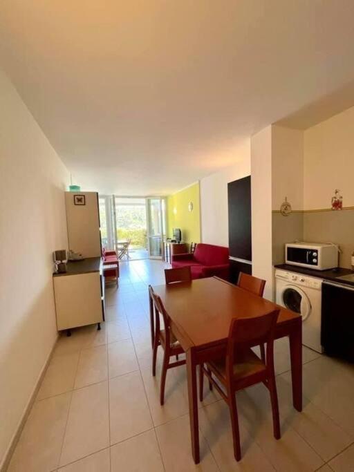 Casa Vacanze Luna 2 Vallecrosia Bagian luar foto
